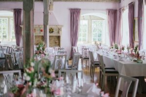 結婚式のムービーに関するプロフィールムービーの口コミと評価は？