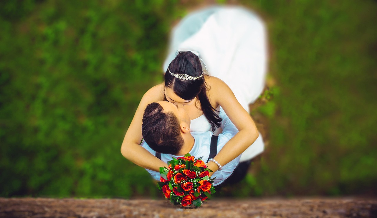 結婚式ムービー制作をプロに依頼した体験談とは？