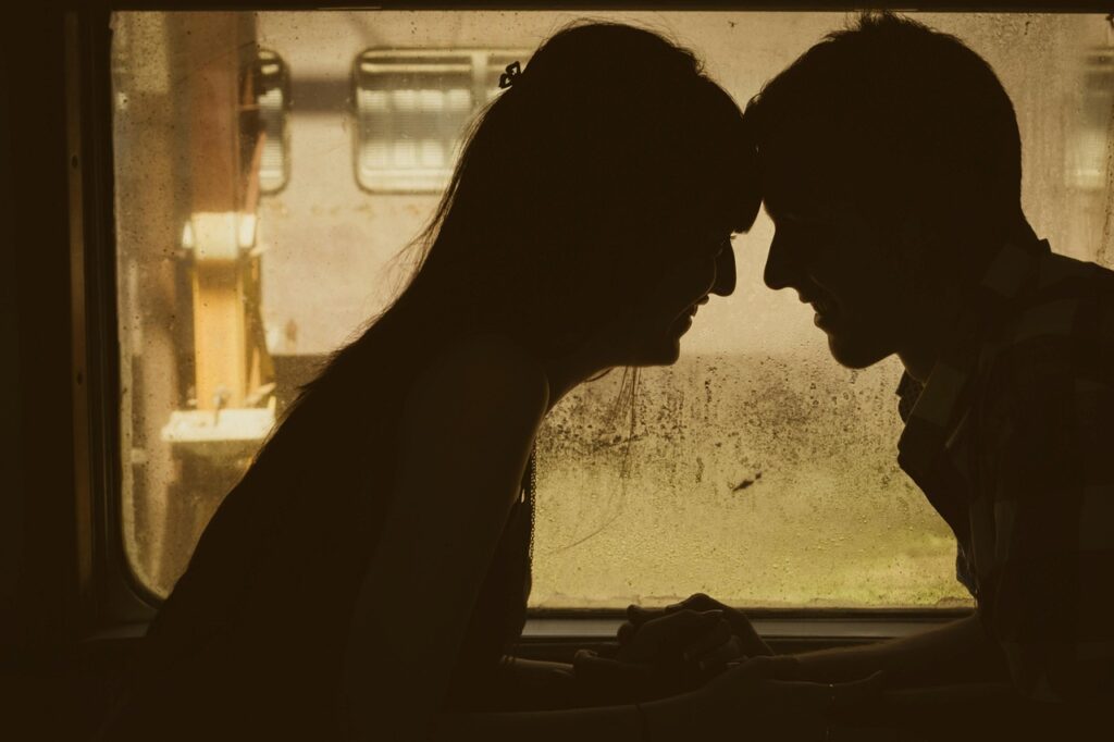 結婚式ムービーで感動を与えるBGMの著作権に関する注意点は？